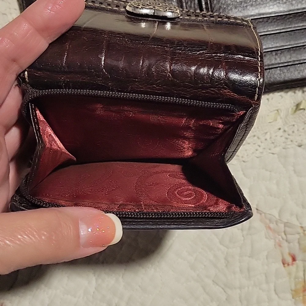 Brighton Wallet - Picture 6 of 6